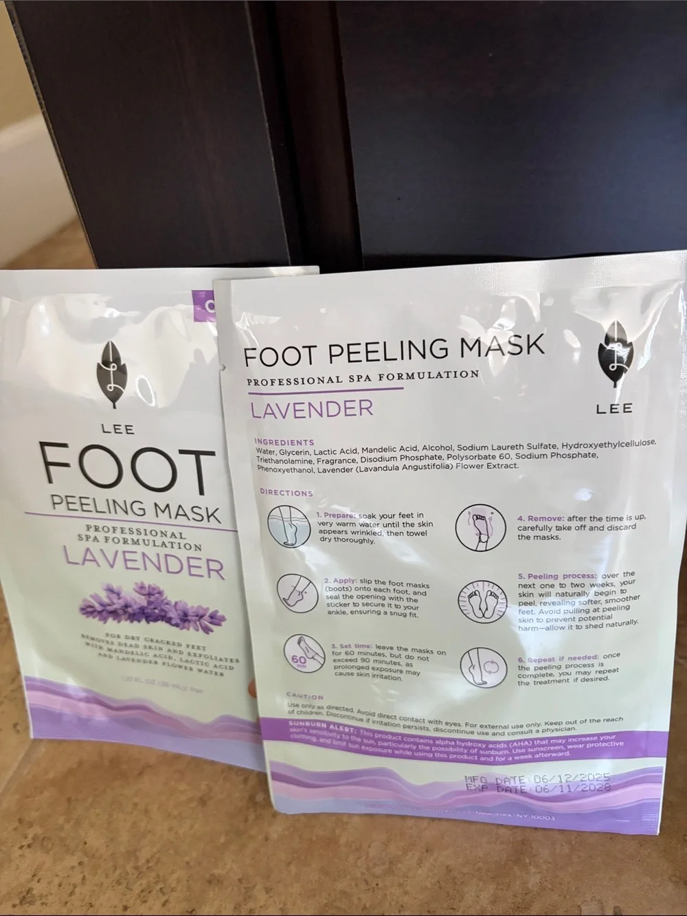 Lee Lavender Foot Peeling Mask - (1)